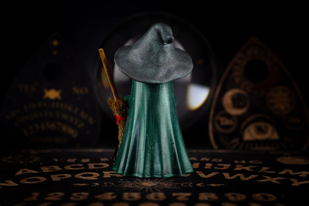 Esme Hexroot & Nocturne